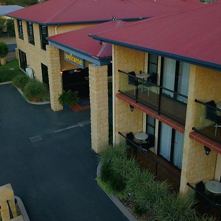 Kobbers Motor Inn Dalby Exterior photo